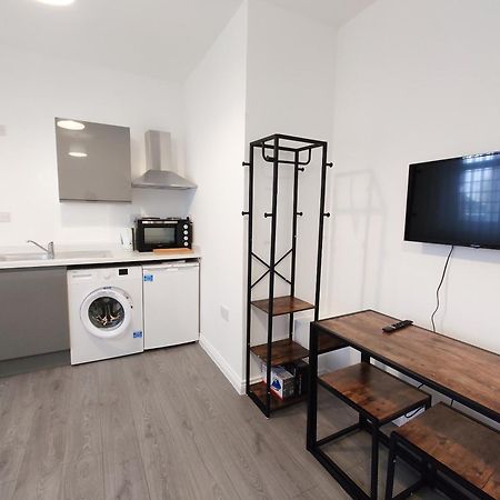 Apartamento Centra Station Londres Exterior foto