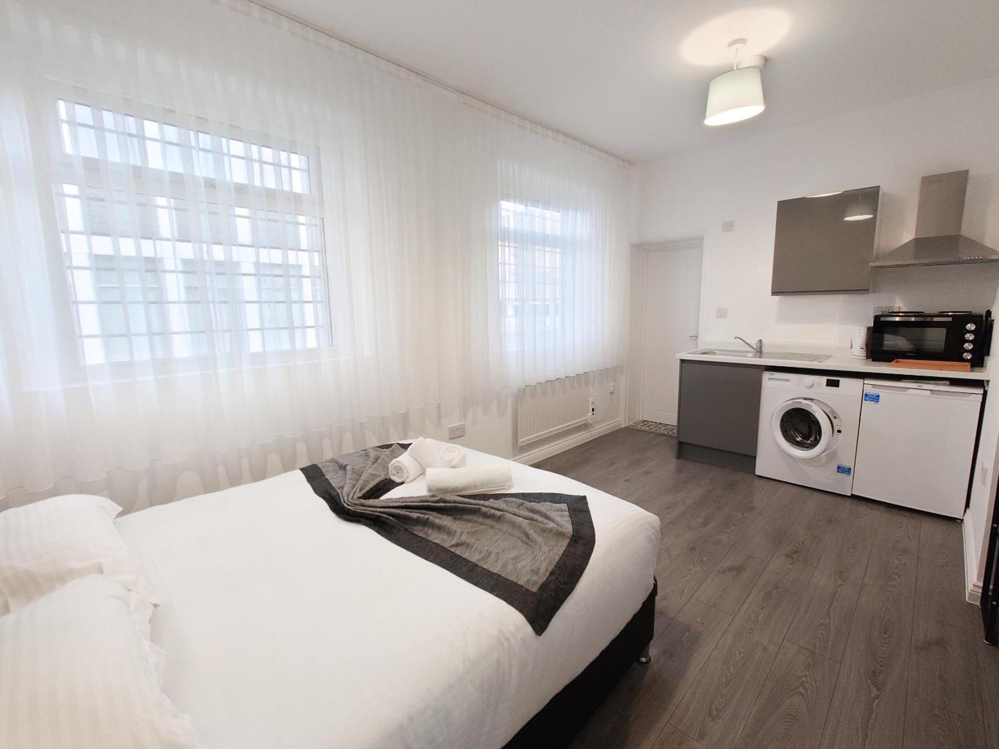 Apartamento Centra Station Londres Exterior foto